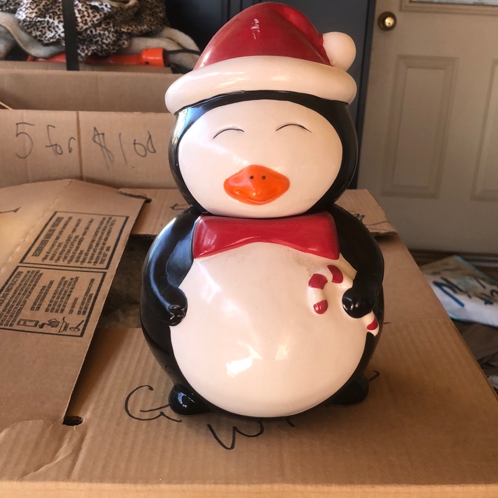 Penguin Cookie Jar